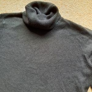 Womens, black turtleneck sweater, size large, fits like a medium